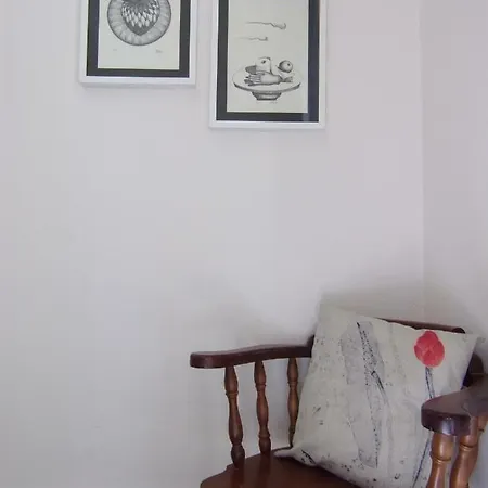 Casa de Férias Finestra Rossa Old Town Vintage House