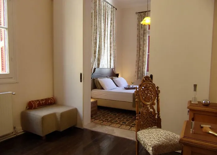 Casa vacanze Finestra Rossa Old Town Vintage House *