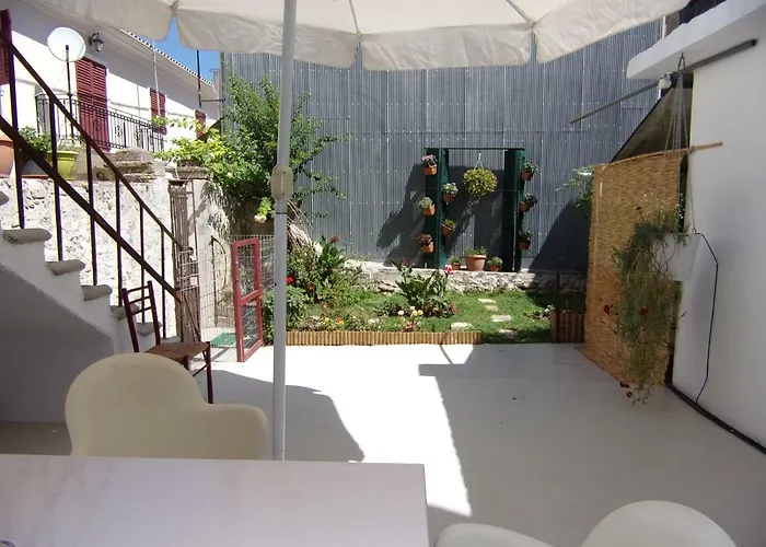 Finestra Rossa Old Town Vintage House Casa vacanze